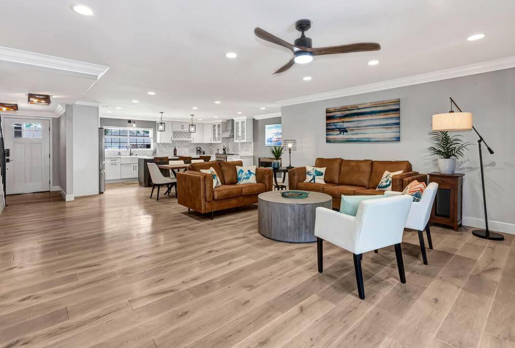 Huntington Beach, Ac, Pool, Hot Tub, Detached Office, Close To Beach, Outside Entertaining Area Exteriör bild
