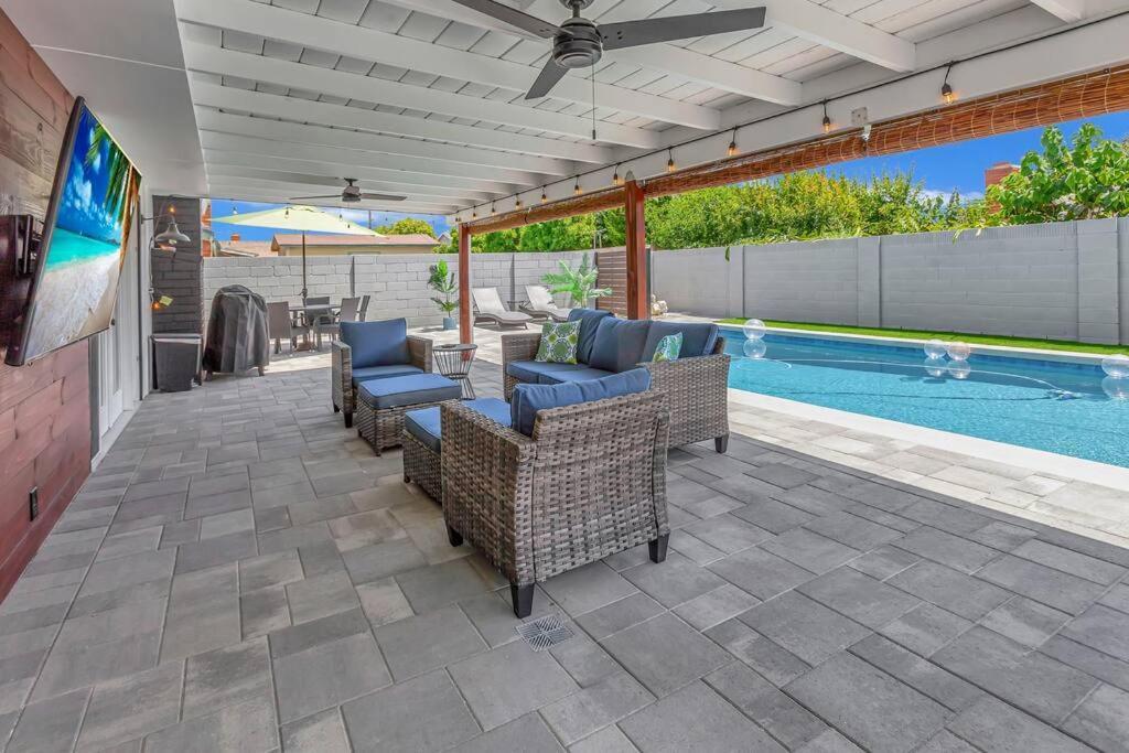 Huntington Beach, Ac, Pool, Hot Tub, Detached Office, Close To Beach, Outside Entertaining Area Exteriör bild