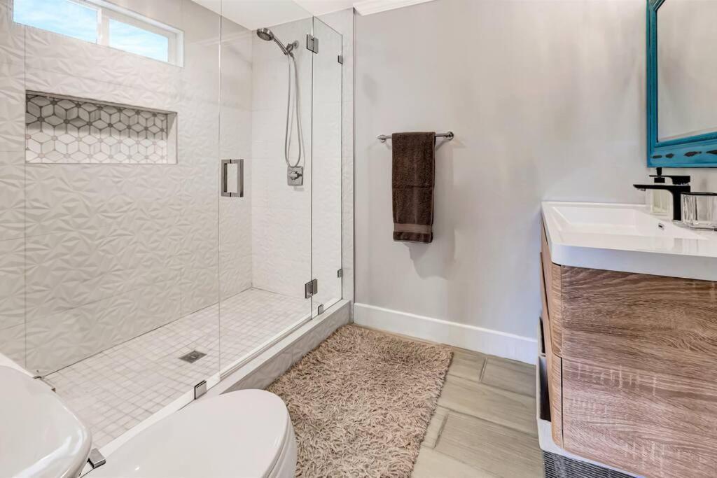 Huntington Beach, Ac, Pool, Hot Tub, Detached Office, Close To Beach, Outside Entertaining Area Exteriör bild
