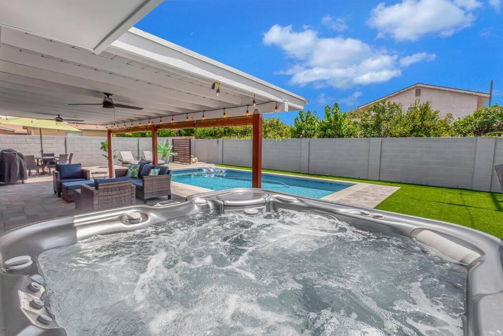 Huntington Beach, Ac, Pool, Hot Tub, Detached Office, Close To Beach, Outside Entertaining Area Exteriör bild