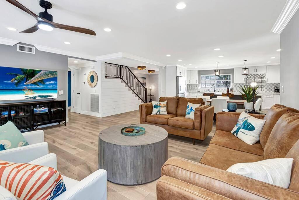 Huntington Beach, Ac, Pool, Hot Tub, Detached Office, Close To Beach, Outside Entertaining Area Exteriör bild